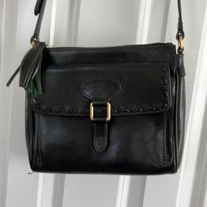 Dooney Bourke black leather crossbody in excellent condition.